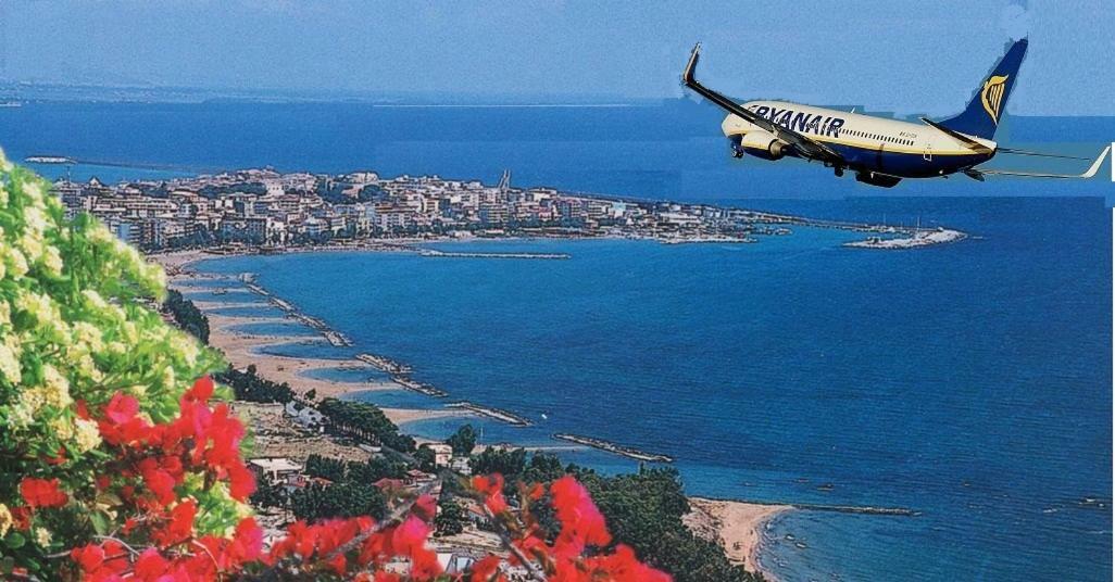 L'Isola Di Gaia Panzió Crotone Kültér fotó
