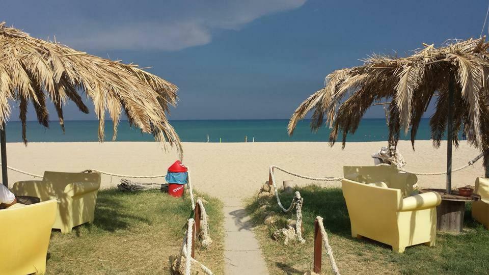 L'Isola Di Gaia Panzió Crotone Kültér fotó